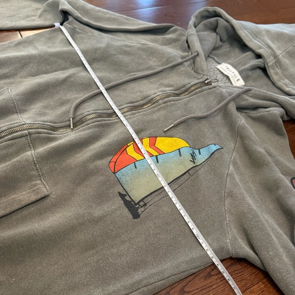 Vintage washed gray zip up hoodie - Picture 2 of 5